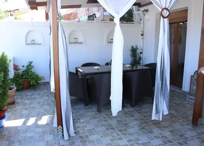 Evilio * Votsi (Alonnisos)